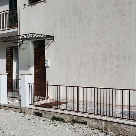 古比奥Casa Guastuglia公寓 外观 照片